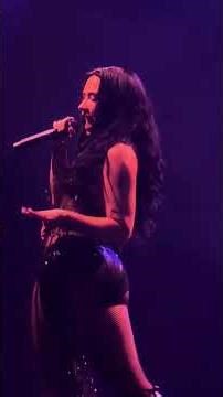 Demi Lovato new song "Low Rise Jeans" (Live at IT'S NOT THAT DEEP TOUR 2026) #demilovato #shorts
