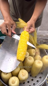 Yellow Sweet Corn Cutting Skill - Fruits Cutting Skill #streetfood #foodie #fyp #food #fruits #viral | Foodie Ahh Yum