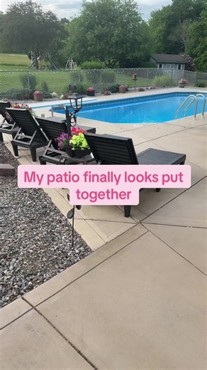 Adjustable Outdoor Lounge Chairs — Black Finish, Easy Setup