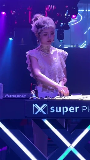 Tonight, dance without limits #clubbing #nightclub