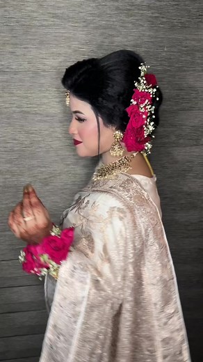 ❤️ Pretty White Bride ..…….❤️ 😊#bride2023 #bride #weddingday #weddinglookbook #bridalmakeup #fashion #salonexpert #prettybride #makeuplover #makeup #bridalmakeupartist #weddinginspiration #weddingday #fashion #bridalmakeupartist #fashionable #prettybride Info : 01307727800 ; 01636110011 ❤️Address : Amin Tower , 6th Floor , Agrabad Access Road , Opposite of Golden Touch Community center, Chittagong | Salon Expert