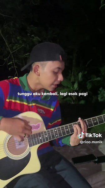 Cover Gitar Nina yang Mengasyikkan dari @Joe Python