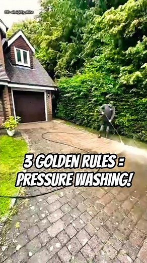 How to Pressure Wash a House the RIGHT Way | 3 Pro Tips 🏡✨