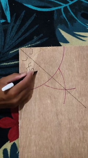 149K views · 788 reactions | Creating a 45° bevel angle with simple tools #woodtrick #ideas #carpenter | Moesta'an | Facebook