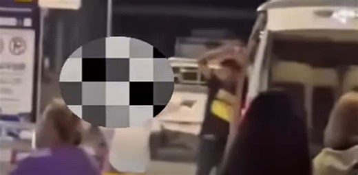 Phuket van driver strikes foreign woman with bottle over rubbish dispute