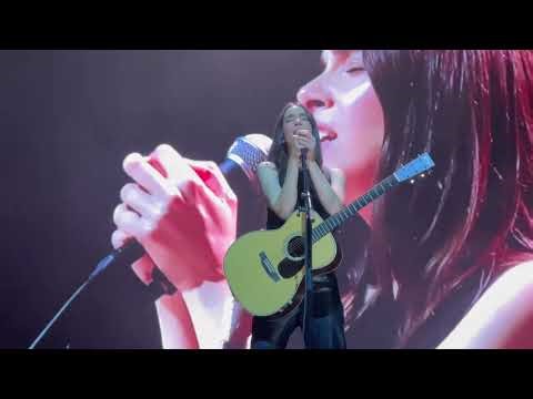 HAIM - Want You Back - LIVE - O2 Arena, London - I Quit Tour - 28 October 2025