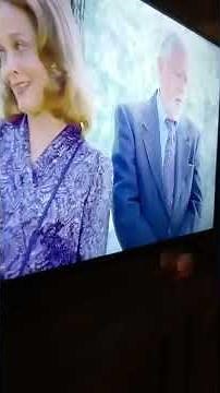 Seinfeld ending credits vs Friends intro and theme song