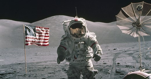 Moon 101: The Apollo Program