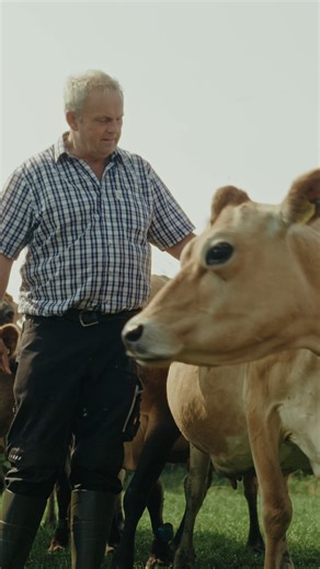 Meet David, one of our proud Cornish farmers whose Jersey cows graze just a mile from The Creamery. At Rodda’s, we believe the best cream begins with the best milk, and that means working closely with farmers who care deeply for their cows and their land. Their story is our story. 🩵 #roddas #itsgoddaberoddas #farmingfamilies | Rodda’s Cornish Clotted Cream