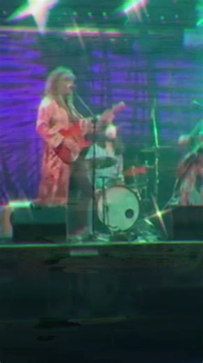 Electric Blue Yonder ripping guitar 🎸