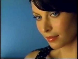 Hanes Her Way Body Creations ad, 2003