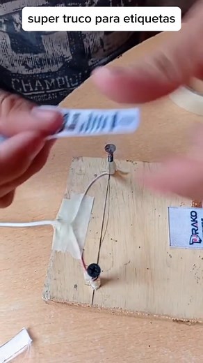 686K views · 2.3K reactions | Mira este método de confección para cortar las etiquetas de tela. #coser #costura | El mundo de la costura | Facebook