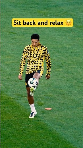 Jobe Bellingham has the ball on a string! ⚽️🧶