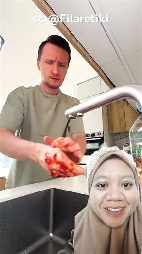 Papa washes his hands with the wind😮⁉️dubbing: @yola_erlianda #funny #dubbing #shorts