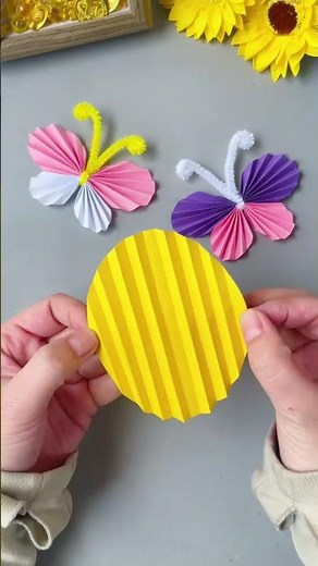 Quick & Easy 3D Butterfly Craft with Colored Paper