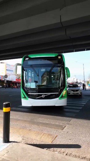 Transmetro Cuauhtémoc - San Agustín || Eco ?? || Después de esperar más de 1 hora y media pude grabar a este Volvo Luminus (@Volvo Luminus) que anda de prueba acá en Monterrey 🥳🥳, esperemos se quede y traiga más consigo || #mty #monterrey #fypシ #viral #nuevoleon #bus #autobus #microbus #urbano #plus #perso #mamalon #busestuning #busestuningvip🔱 #transporte #transportepublico #transmetro #volvo #luminus #volvoluminus