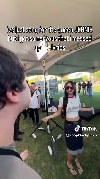 Lisa and Jennie's Coachella Moment