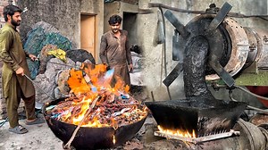How Plastic Chairs Are Made: Inside the Intense Melting and Molding Process” | Amazing Technology 007