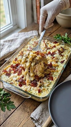 Baked Chicken Bacon Ranch Casserole #elisedeliciousbites #recipe #cooking #easyrecipes