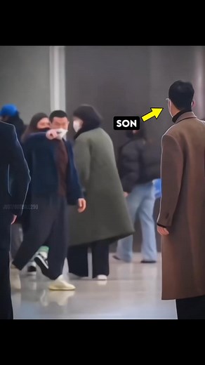 20K views · 318 reactions | Có một Son Heung Min vô cùng tử tế và khiêm tốn <3 | Tạp Chí Bóng Đá | Facebook