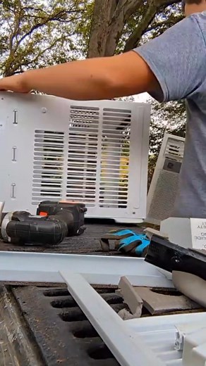 What Is This New Nesting Box For The Chickens? #chickens #chickensoftiktok #backyardchickens #raisin | Raising chickens