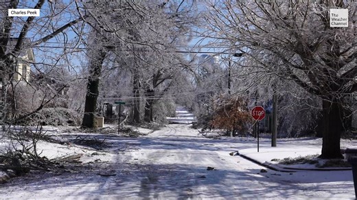 85% of residents in Corinth, Mississippi, remain without power after Winter Storm Fern slammed the region. Utility crews are working around the clock to restore power as temperatures continue to drop. | The Weather Channel