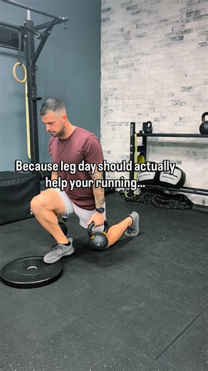 Runners spend thousands of steps loading through the forefoot, but almost never train it. This variation of the front foot elevated split squat with the heel off will teach your body to control that mid/forefoot load while still driving through the hip. ✅ Builds single-leg stability ✅ Loads the hip through deeper flexion ✅ Strengthens the forefoot, soleus, and calf complex ✅ Great for runners with limited ankle mobility Keep your heel in line with the ball of your foot, control the descent, and 