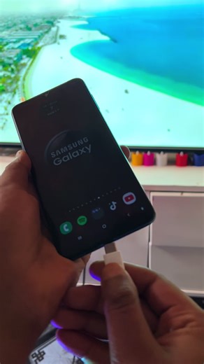 Never Miss Your Battery Status Again | Smart Battery Sound Alerts App . . . #AndroidTips #BatteryAlert #TechTok #AndroidHacks #phonetips