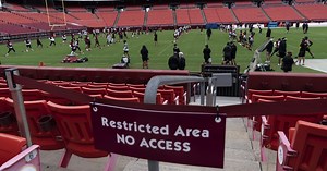 FedEx Field delivers familiar yet strange setting for Washington Football Team practice