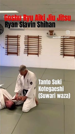 SUWARI WAZA TANTO ZUKI KOTEGAESHI - wrist control vs knife thrust with Bicep cut.