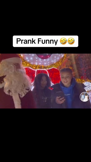 藍藍藍 #prank #pranksing #challengeprank #prankchallenge #foryou #santacruz #funny #christmas #funnyvideos #fyp | Sarena Mcdowell II | Facebook