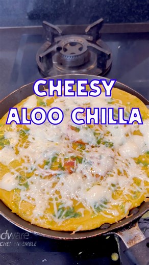 Cheesy Aloo Tomato Chilla | Breakfast Ready in 10 Minutes | Super Crispy & Easy snacks