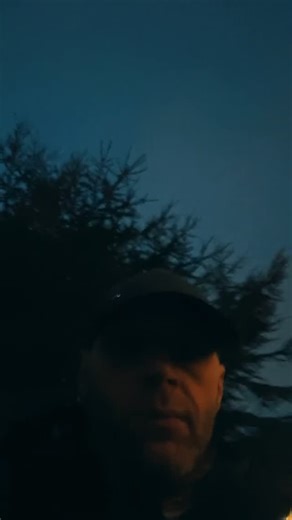 Darren gee on Instagram: "#darrengee #liverpool #uk #l5alive #darrengeelive #darrengeeclips #podcast"