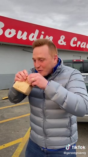 Exploring Rayne, Louisiana: Cajun Flavors and Deep-Fried Delights