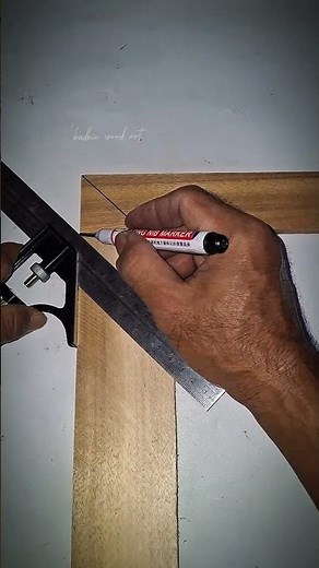 How to Mark a Perfect Miter Joint | Woodworking Tips #shorts