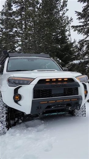 4Runner Off-Road Got to Play in Fresh Snow! #4runner #offroad #toyota