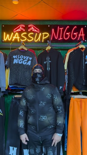 Other manufacturers delay your orders waste your money. MEOW SPORTS is built different. Fastest turnaround. Low MOQ. Affordable pricing. Manufacture smart… not messy. 🧵🔥 #meowsportsmfg #meowsports #clothingmanufacturer #clothingbrand #customclothing | Meow Sports