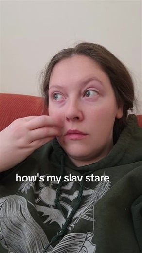 Alice (@alicedowntherakbithole)’s videos with оригинальный звук - КСЕНИАААА