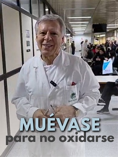 El cuerpo necesita movimiento. Cada vez que activamos los músculos, liberamos sustancias que ayudan al cerebro, mejoran el ánimo y favorecen la memoria y la concentración. Por eso, caminar, hacer actividad física o simplemente salir del sillón no es solamente una cuestión estética: es salud física, mental y emocional. El sedentarismo es uno de los grandes problemas de la vida moderna. Evite el mal del sillón. Muévase. Lo que no se mueve, se oxida. Hospital Central de San Isidro, Bs. As. @sanisid