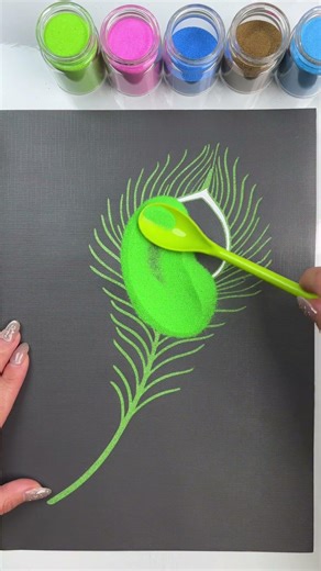 Sand painting of peacock feathers #viralshorts #sandasmr #oddlysatisfying #Relaxing #shorts