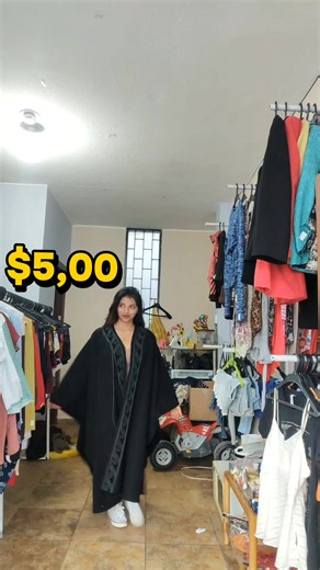 oigan cuanto creen que mido ? #fyp #parti #quito #zapatos #mujeres
