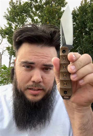 Versatile Fixed Blade Knife for Hunting and Camping