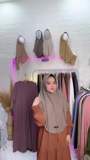 Sf hijab (@sf_hijab) - Rekomendasi Jilbab Bergo yang Cantik dan Kekinian