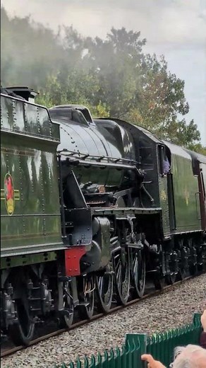 CLUN CASTLE: Historic steam locomotive returns to speed record territory (with Bahamas for support)
