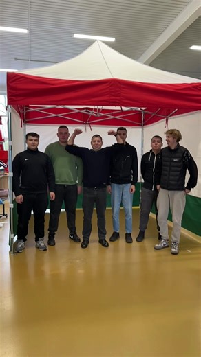 Как установить шатер за 6 минут: пошаговая инструкция