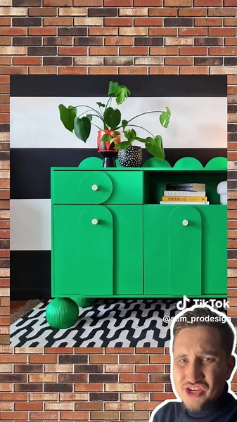 Відео користувача sem_prodesign (@sem_prodesign) з композицією «Turntable Terror - DJ Rectangle»