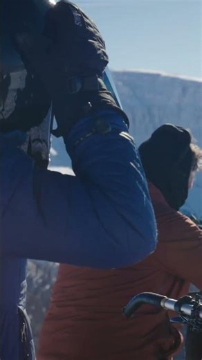 Snowmobiling Season | Travel Wyoming