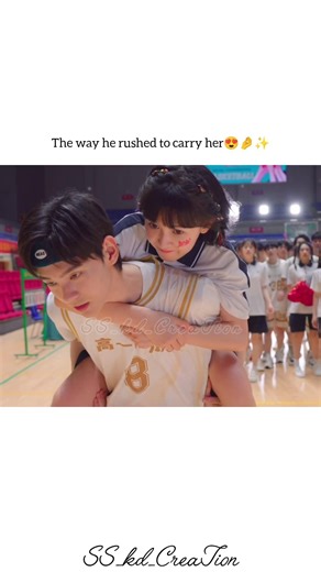 The he rushed to carry😩🤌🦋The promise of growing up together cdrama#shortsfeed #tianhongjie#Jimeihan