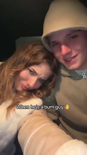 Makeup Girly ✨ Step into the world of glam!  From tutorials to tips, get inspired with this fun and girly makeup vlog—perfect for all beauty lovers. #socialmedia #vlog #2016makeup #makeupchannel #makeuptutorial #beautyvlog #foryoupage #viralvideos #glamlook #beautyinspo | Joshandjem | Facebook