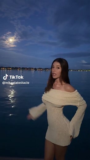 Mikaela Testa: Dress Dilemma and Leaked Videos